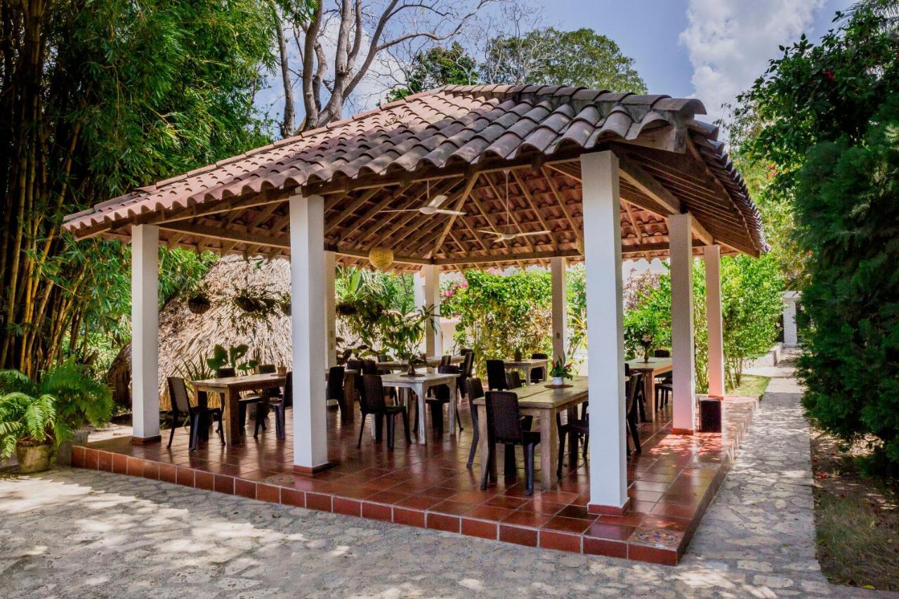 Hotel Restaurante Selva Negra Turbaco Eksteriør bilde